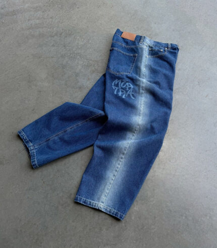 A Mertra Mertra Jeans